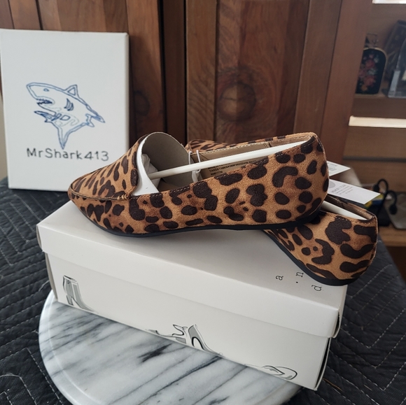 NWT Leopard Flats 8 - Picture 8 of 11